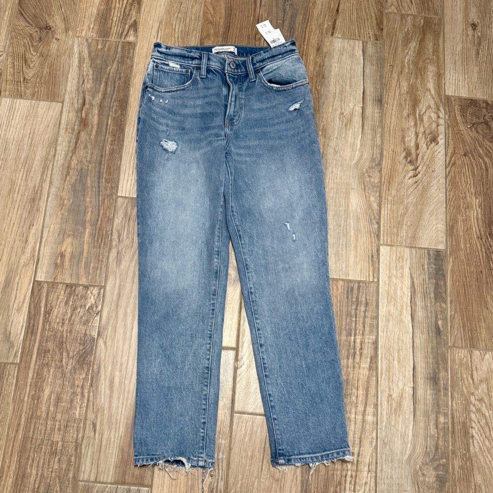 Abercrombie & Fitch The Boyfriend Mid-Rise Jeans